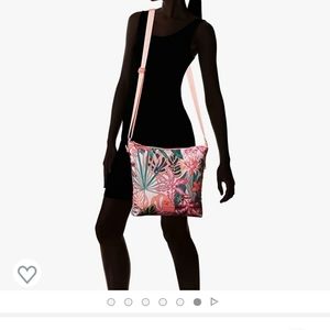 Vera Bradley recycled lighten up reactive hipster crossbody purse.